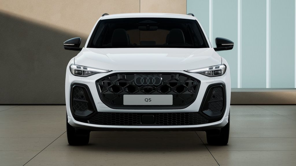 Audi Q5 2026 г. Белый, пробег 27232 км