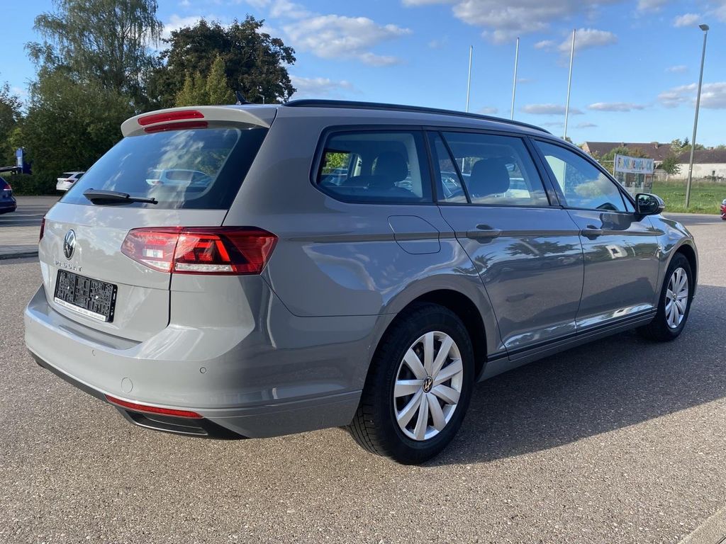 Volkswagen PASSAT VARIANT 2023 г. Серый, пробег 30310 км