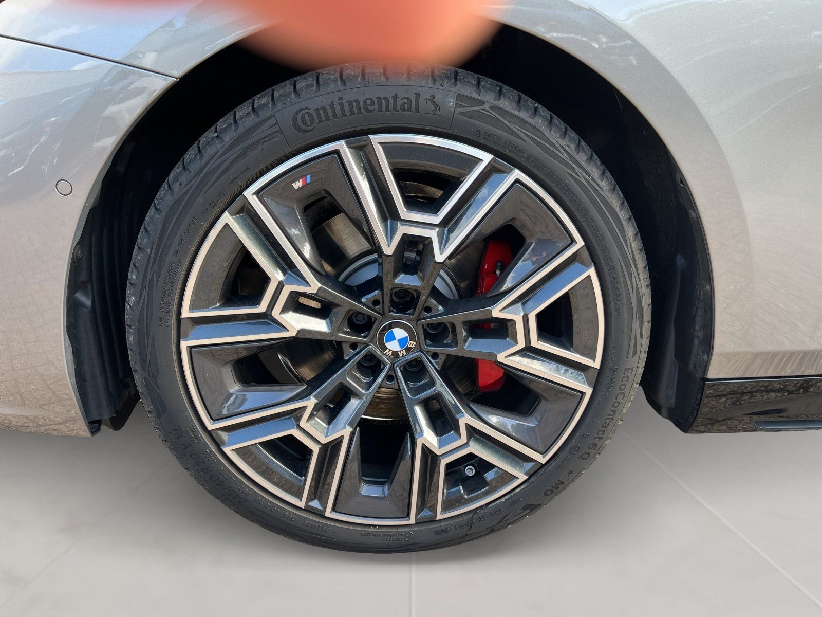 BMW 520 2026 г. Серебристый, пробег 24563 км