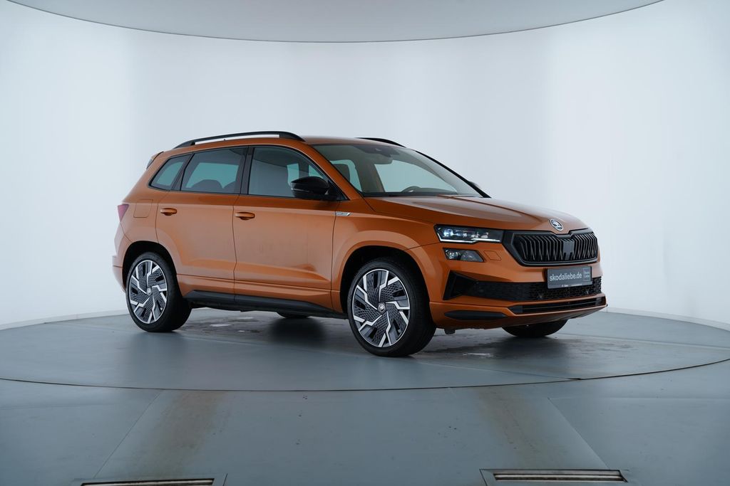 Skoda Karoq 2022 г. Оранжевый, пробег 42396 км