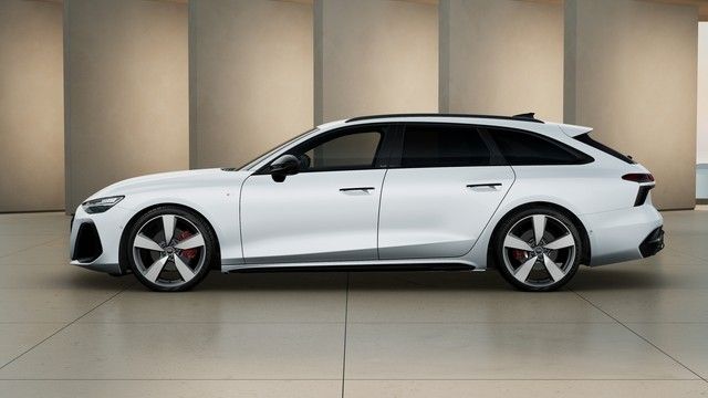 Audi A6 2026 г. Белый, пробег 14930 км