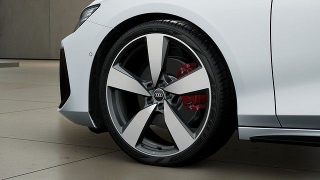 Audi A6 2026 г. Белый, пробег 14930 км