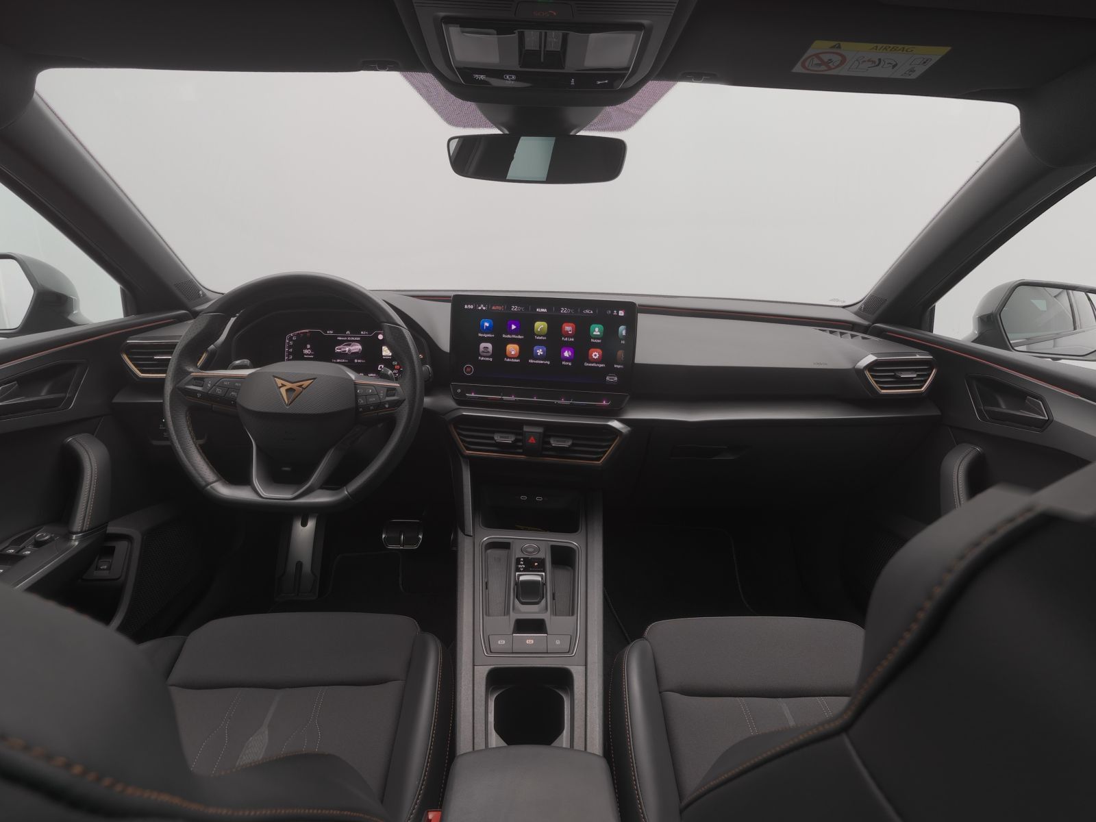 Cupra Leon 2023 г. Серый, пробег 43000 км