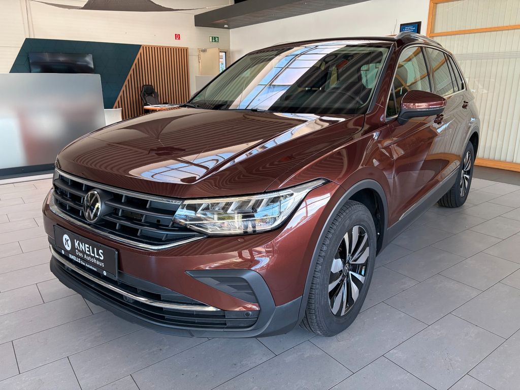 Volkswagen Tiguan 2024 г. Коричневый, пробег 37300 км