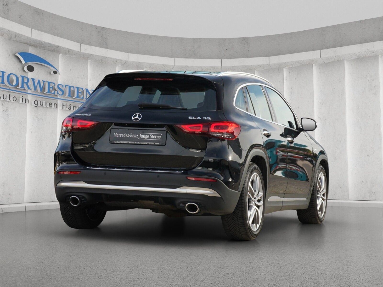 Mercedes-Benz GLA 35 AMG 2021 г. Чёрный, пробег 49890 км