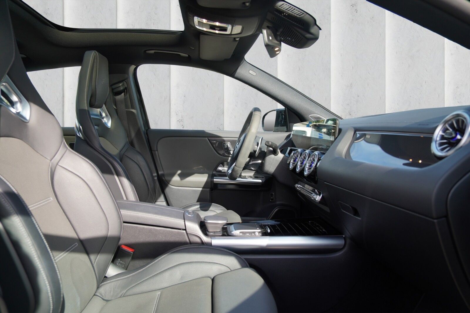 Mercedes-Benz GLA 35 AMG 2021 г. Чёрный, пробег 49890 км