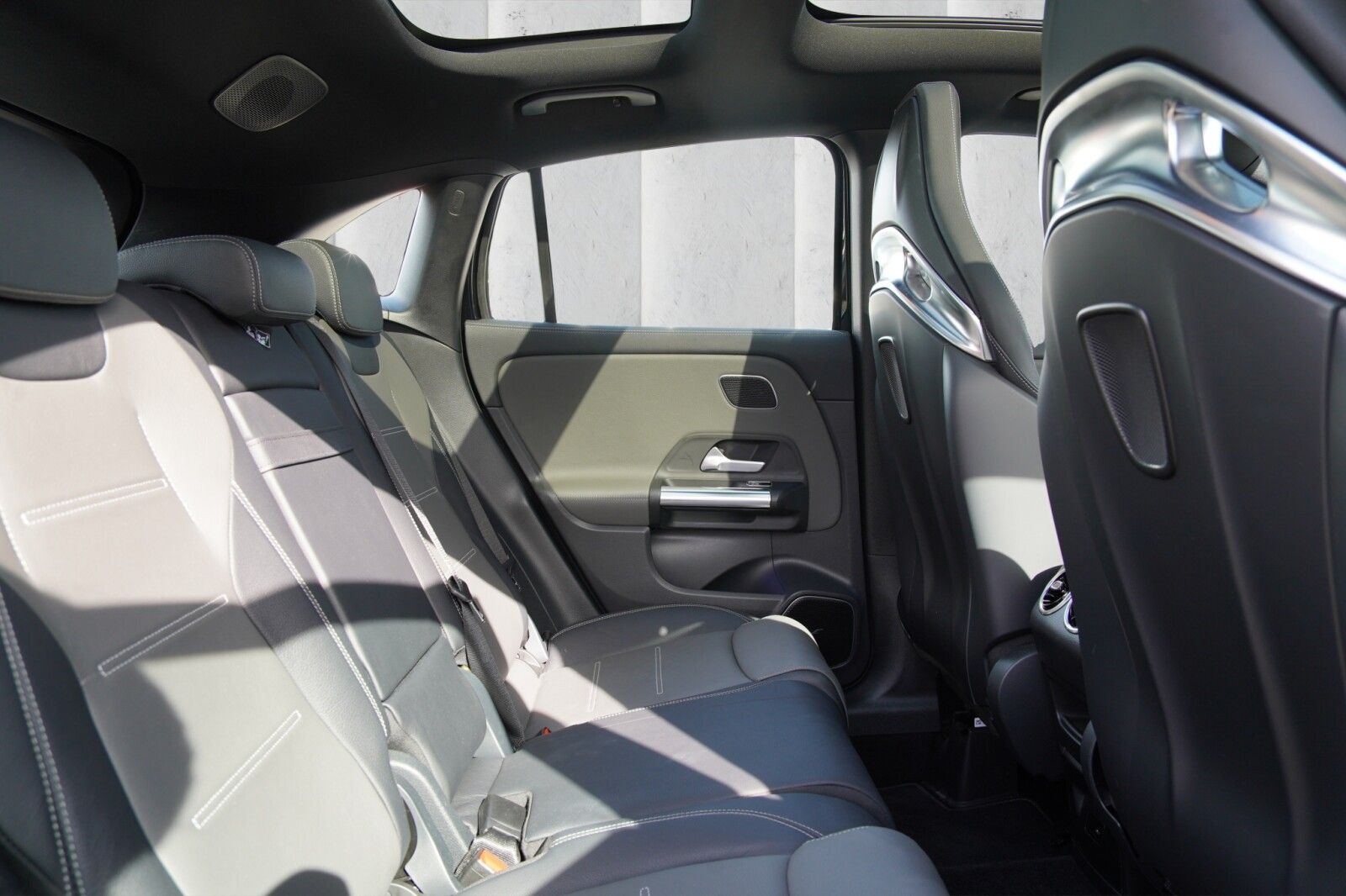 Mercedes-Benz GLA 35 AMG 2021 г. Чёрный, пробег 49890 км