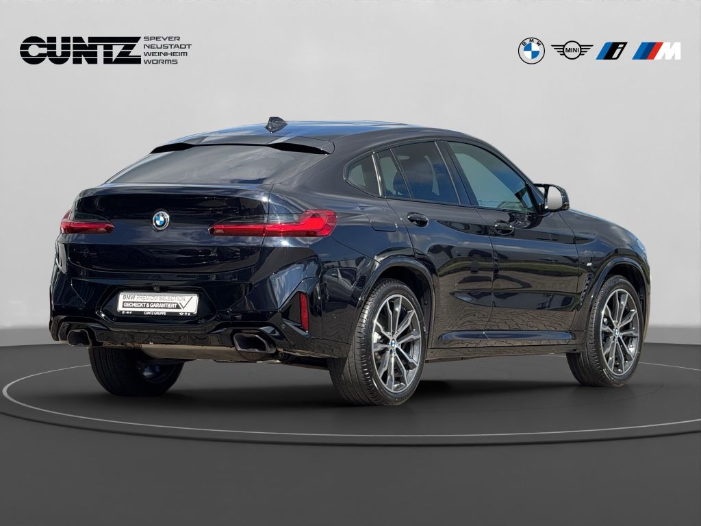 BMW X4 M40 2025 г. Чёрный, пробег 11643 км