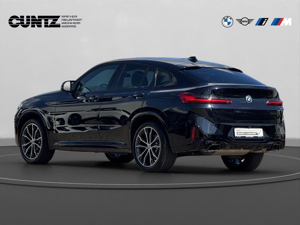 BMW X4 M40 2025 г. Чёрный, пробег 11643 км
