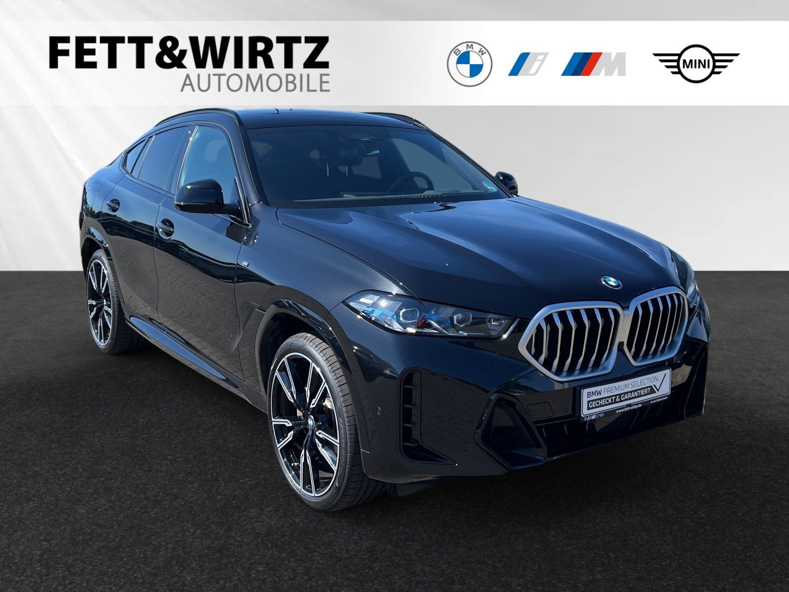 BMW X6 2025 г. Чёрный, пробег 18900 км