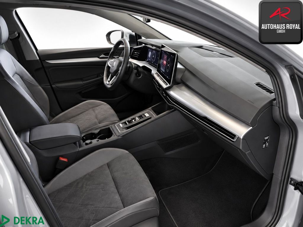 Volkswagen Golf 2026 г. Серый, пробег 28000 км