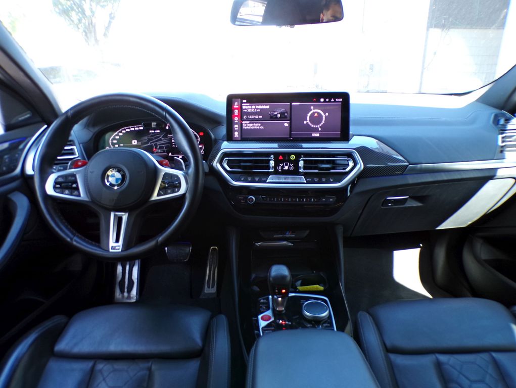 BMW X4 M 2023 г. Чёрный, пробег 39550 км