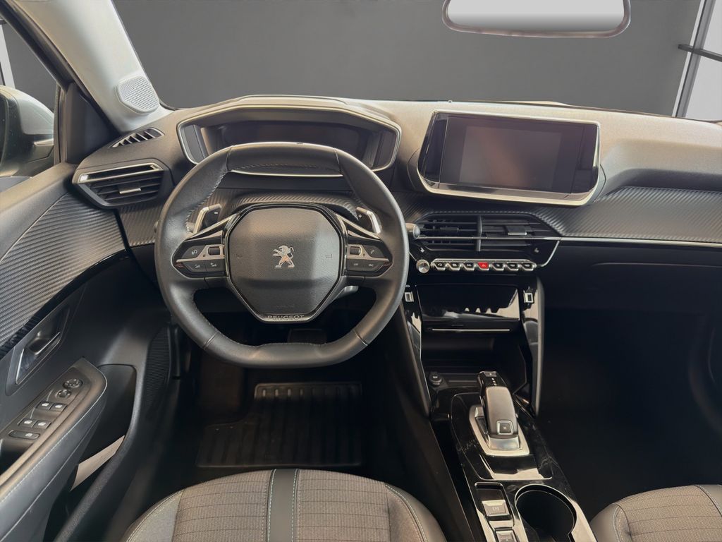 Peugeot 208 2021 г. Серый, пробег 47700 км