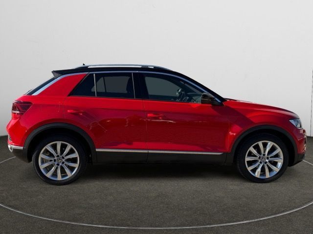 Volkswagen T-Roc 2022 г. Красный, пробег 52708 км