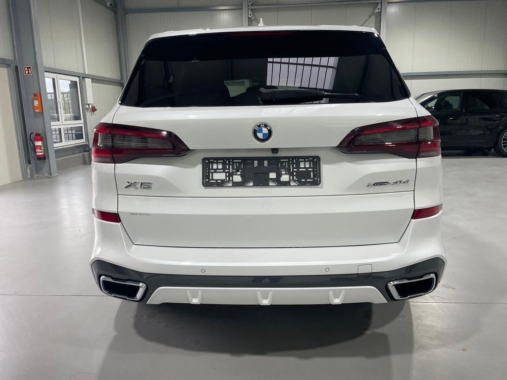 BMW X5 2021 г. Белый, пробег 54000 км