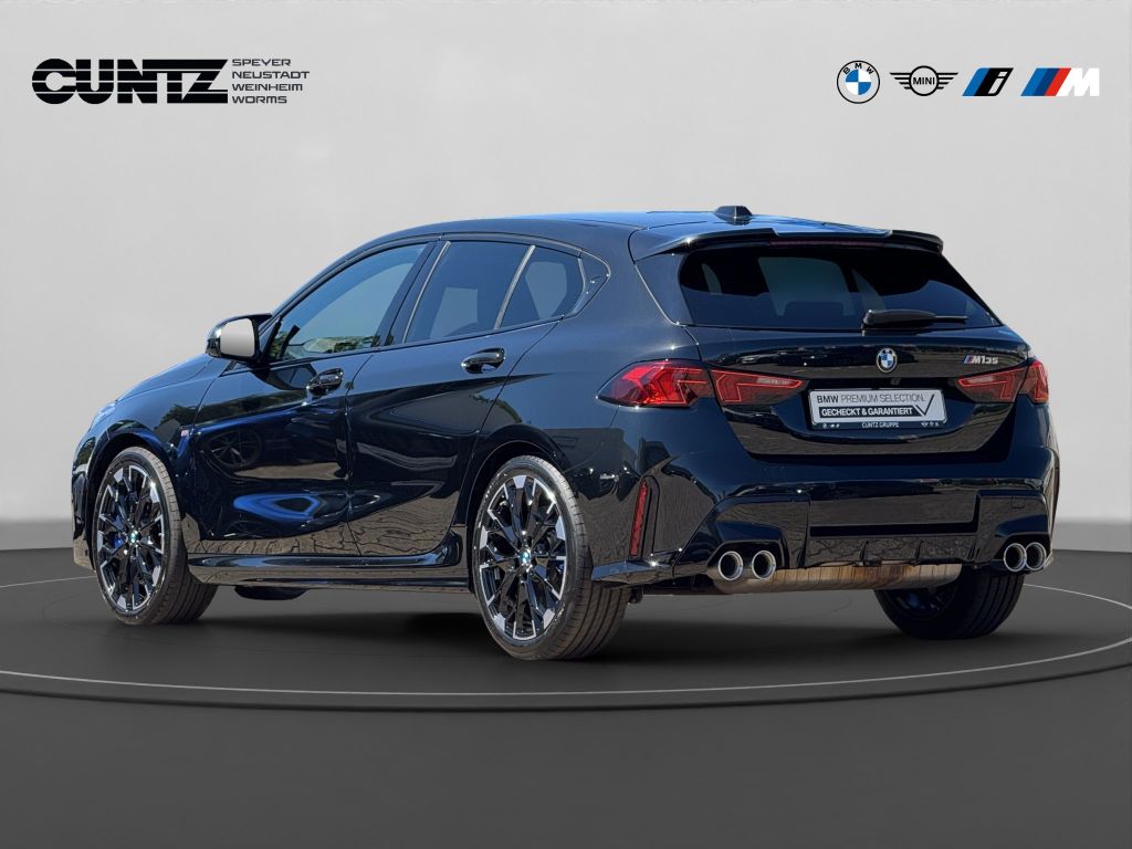 BMW M135 2025 г. Чёрный, пробег 21119 км