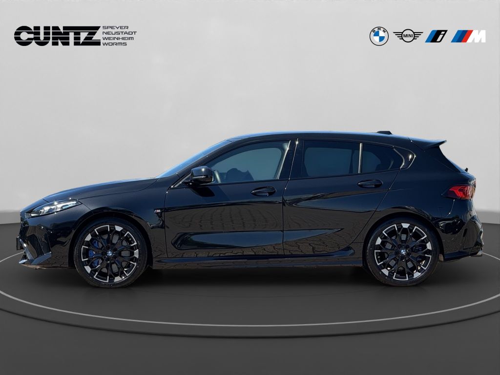 BMW M135 2025 г. Чёрный, пробег 21119 км