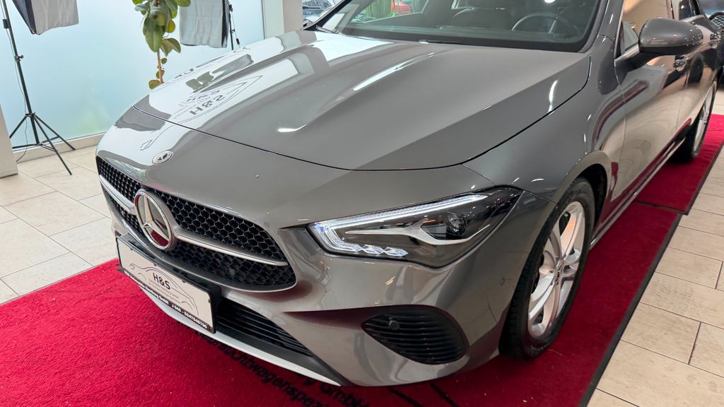 Mercedes-Benz CLA 180 2024 г. Серый, пробег 14222 км