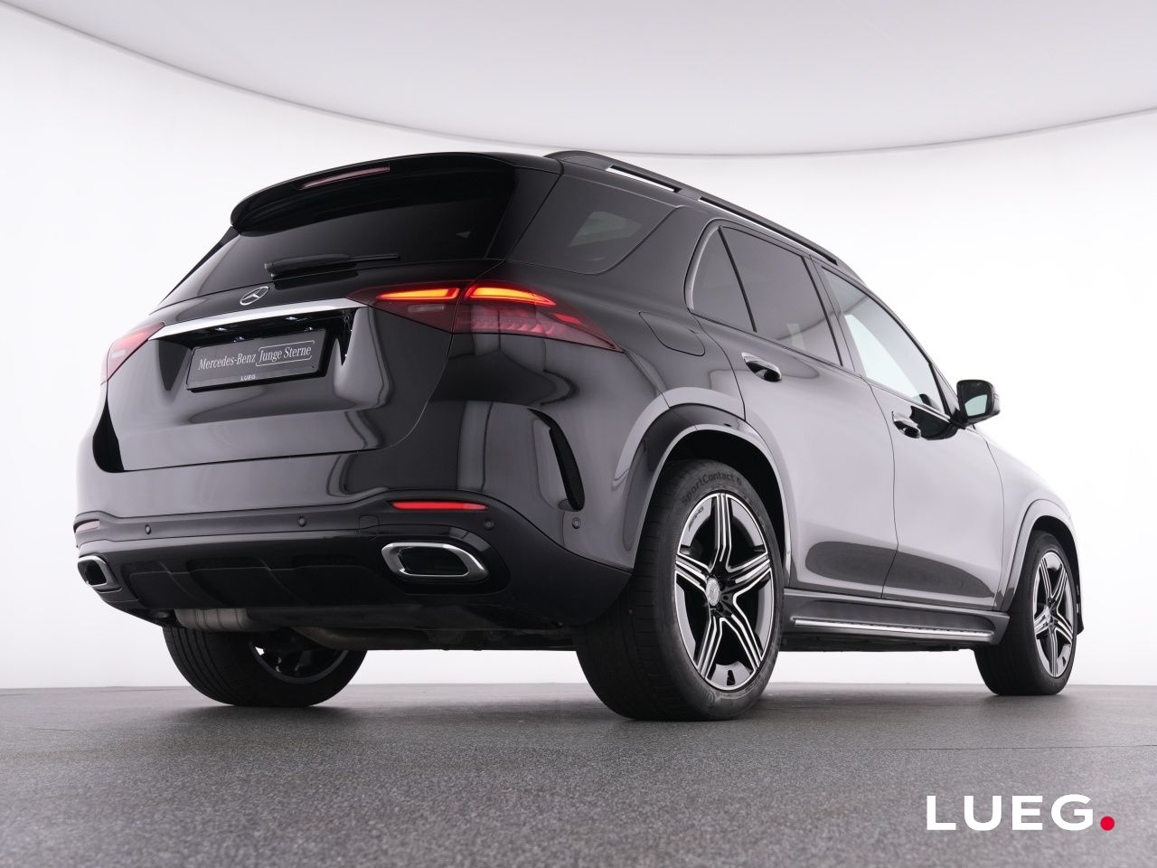 Mercedes-Benz GLE 300 2024 г. Чёрный, пробег 40350 км