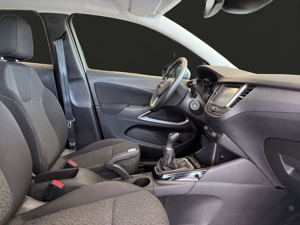 Opel CROSSLAND (X) 2021 г. Серебристый, пробег 31010 км