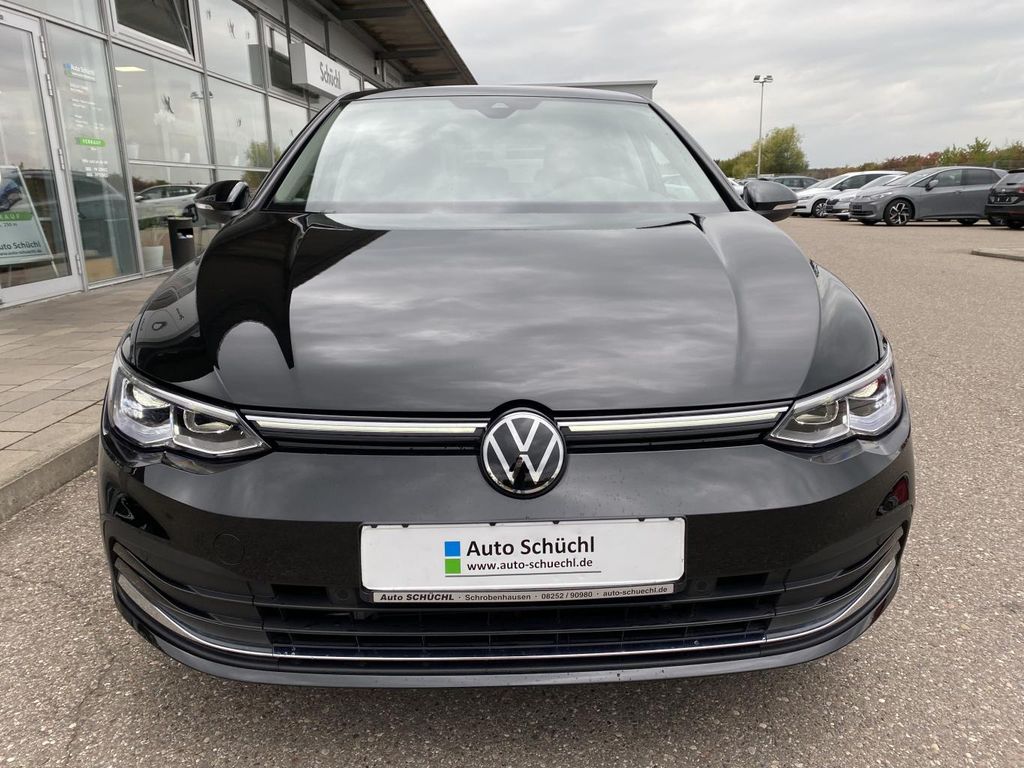 Volkswagen Golf 2024 г. Чёрный, пробег 13719 км