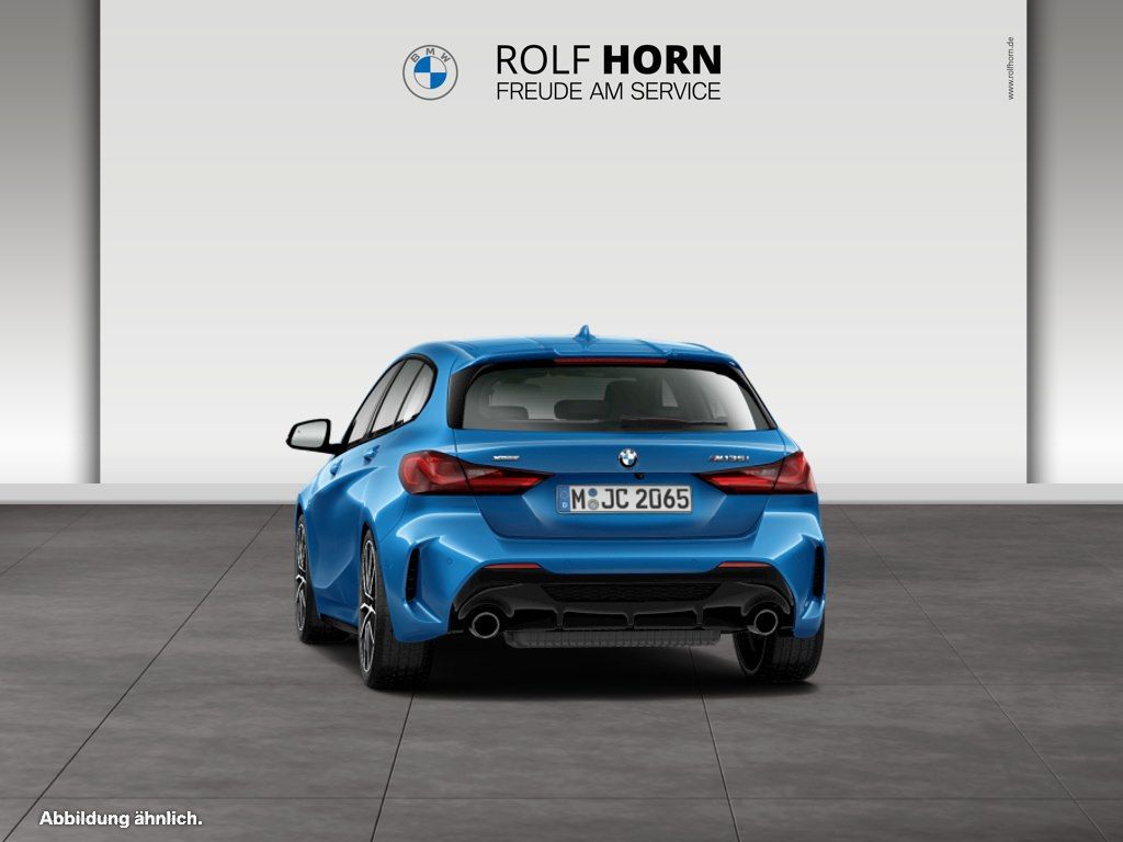 BMW M135 2023 г. Зелёный, пробег 44633 км