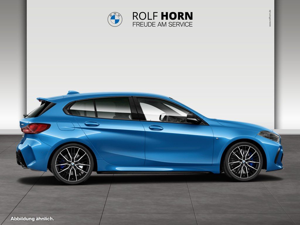 BMW M135 2023 г. Зелёный, пробег 44633 км