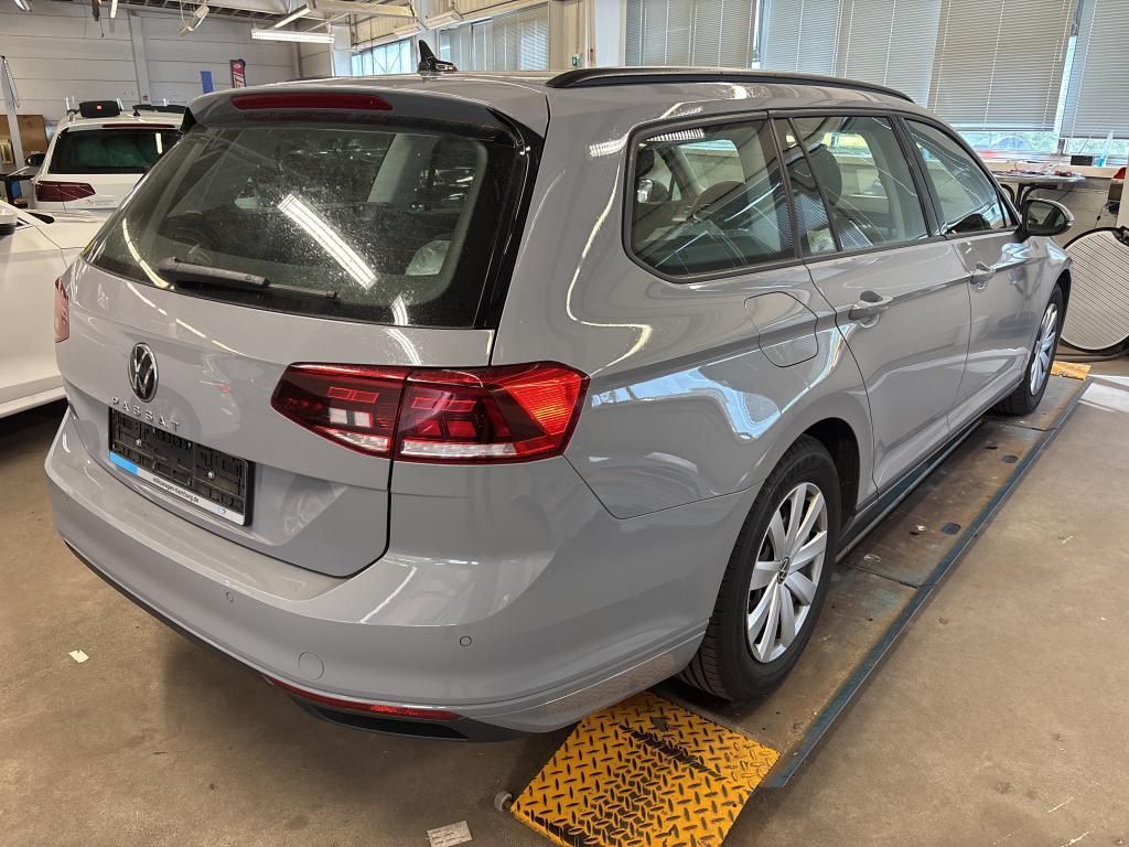 Volkswagen PASSAT VARIANT 2023 г. Серый, пробег 46450 км