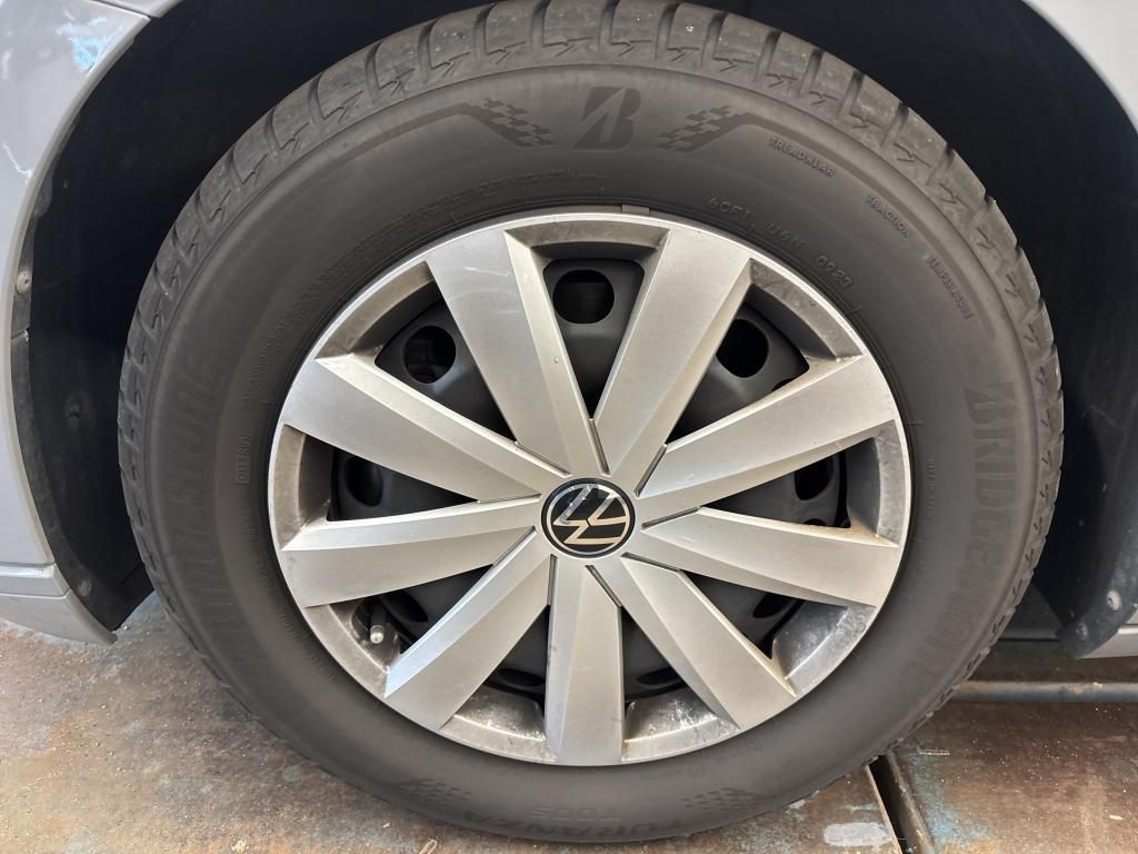 Volkswagen PASSAT VARIANT 2023 г. Серый, пробег 46450 км