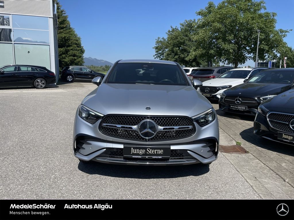 Mercedes-Benz GLC 450 2023 г. Серебристый, пробег 22491 км