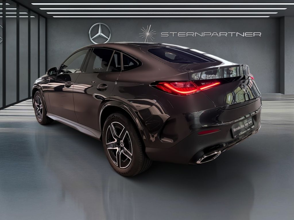 Mercedes-Benz GLC 300 2024 г. Серый, пробег 52997 км