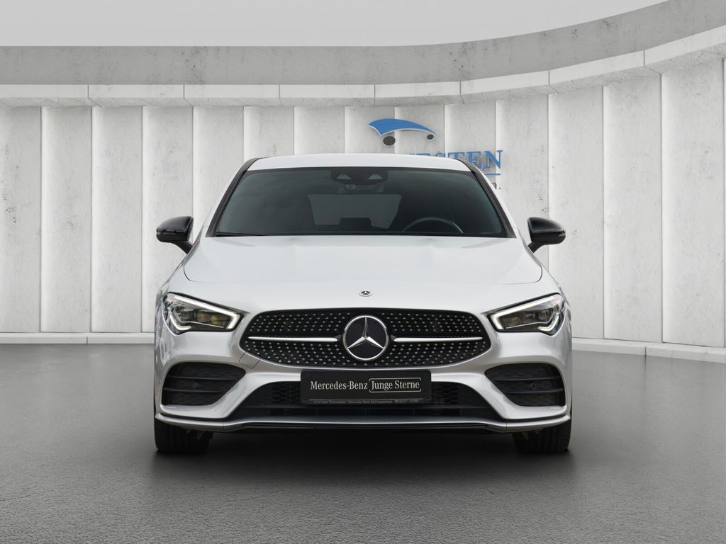 Mercedes-Benz CLA 200 2023 г. Серебристый, пробег 31255 км