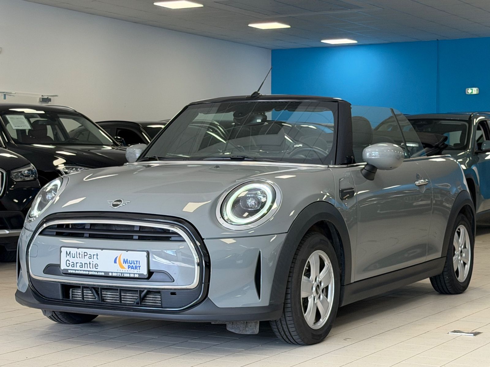 Mini COOPER CABRIO 2022 г. Серый, пробег 58997 км