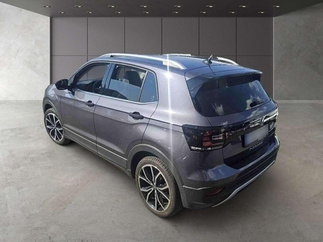 Volkswagen T-Cross 2022 г. Серый, пробег 44600 км
