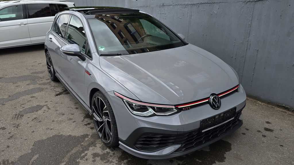 Volkswagen Golf 2023 г. Серый, пробег 48124 км