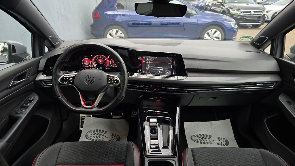 Volkswagen Golf 2023 г. Серый, пробег 48124 км