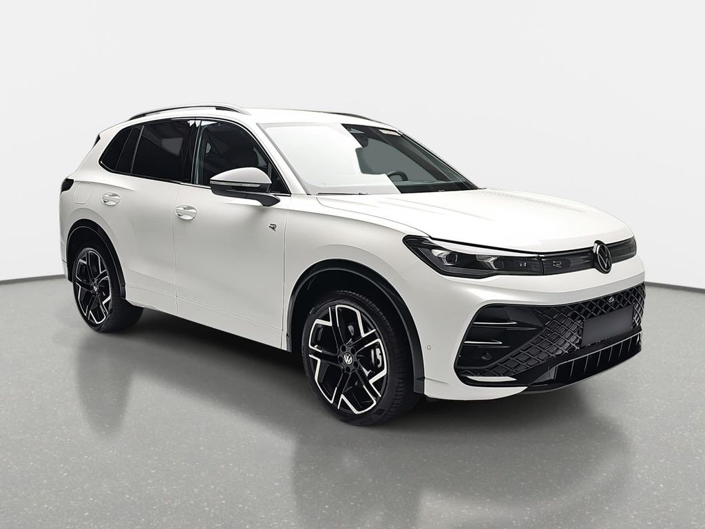 Volkswagen Tiguan 2025 г. Белый, пробег 28250 км