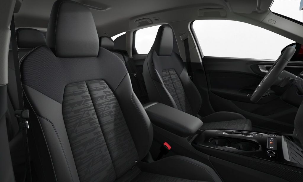 Audi A5 2025 г. Красный, пробег 8040 км