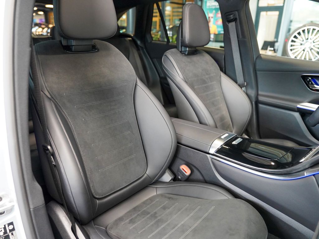 Mercedes-Benz GLC 300 2025 г. Серебристый, пробег 22862 км