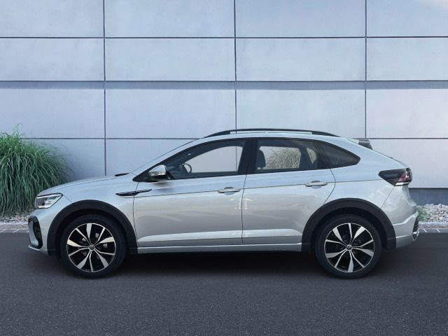 Volkswagen Taigo 2024 г. Серебристый, пробег 32500 км