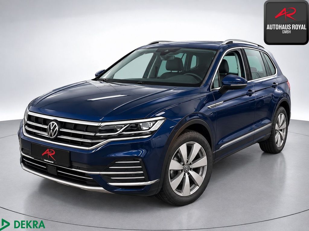 Volkswagen Touareg 2023 г. Синий, пробег 57895 км