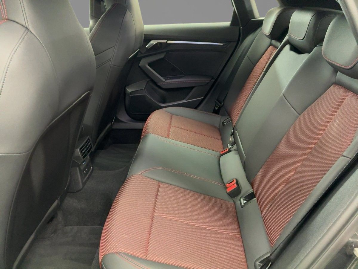 Audi A3 2023 г. Серый, пробег 31951 км