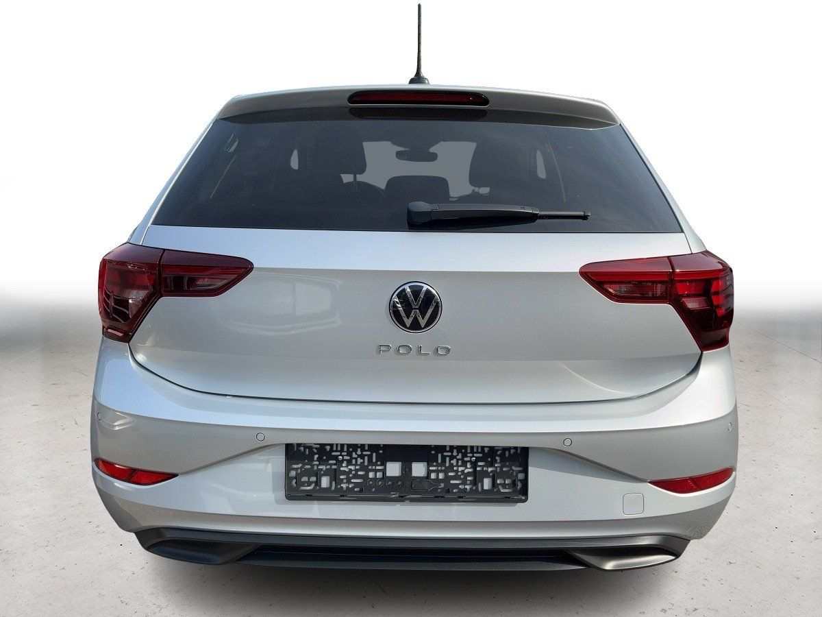 Volkswagen Polo 2024 г. Серебристый, пробег 22922 км