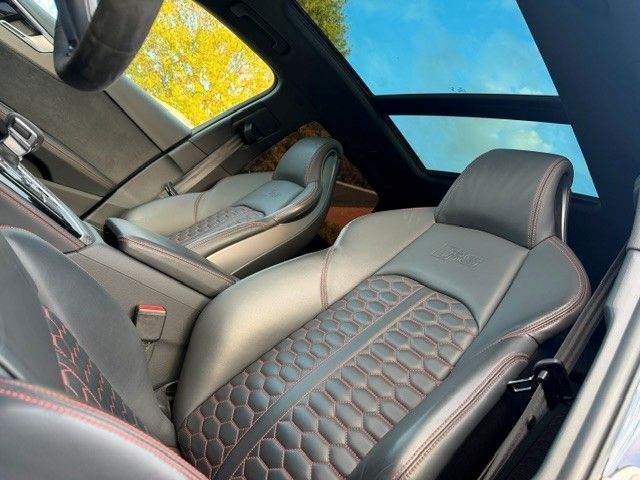 Audi RS4 2024 г. Синий, пробег 38000 км