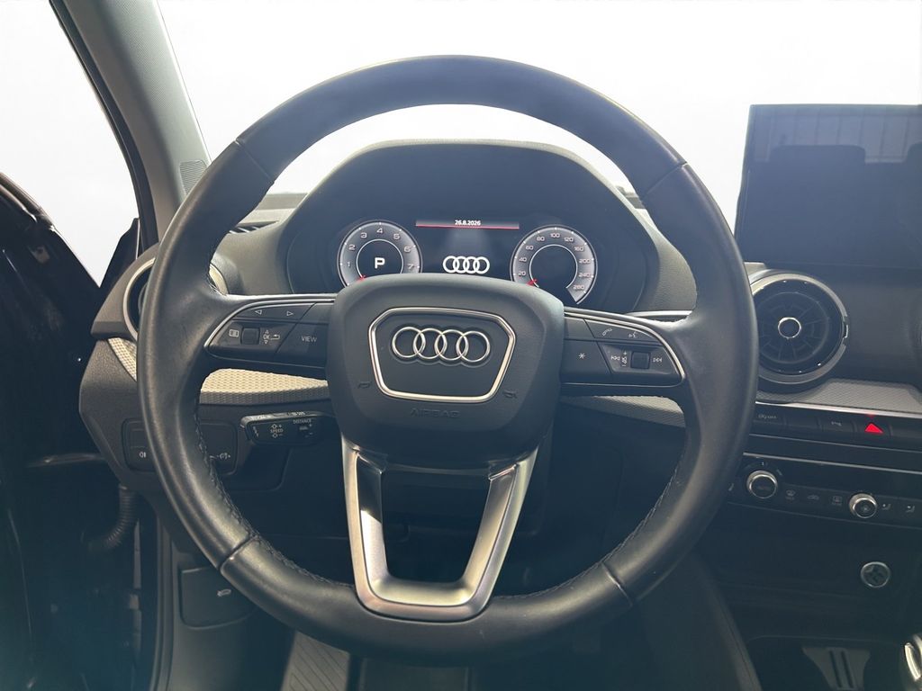 Audi Q2 2024 г. Синий, пробег 40797 км