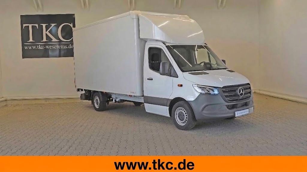 Mercedes-Benz SPRINTER 2025 г. Белый, пробег 56931 км