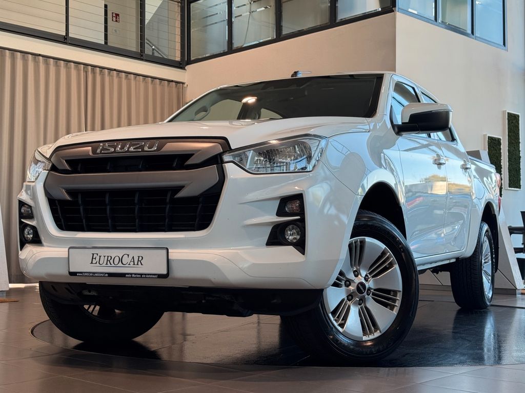 Isuzu D-Max 2022 г. Белый, пробег 45986 км