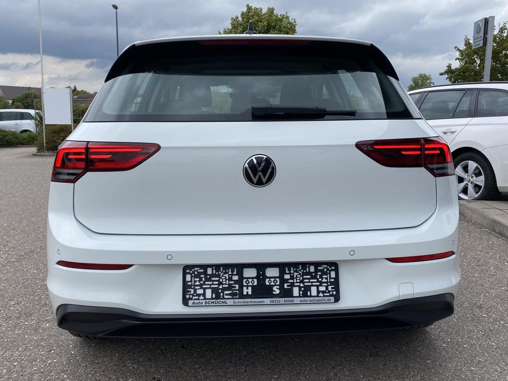 Volkswagen Golf 2023 г. Белый, пробег 35009 км