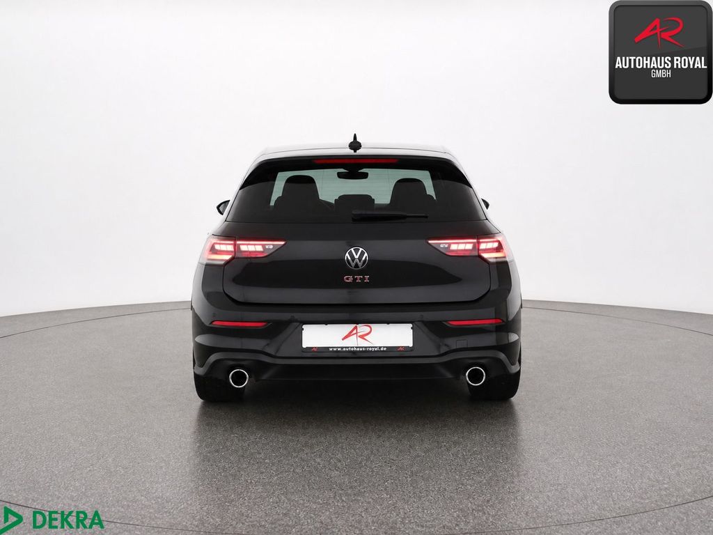 Volkswagen Golf 2025 г. Чёрный, пробег 9486 км
