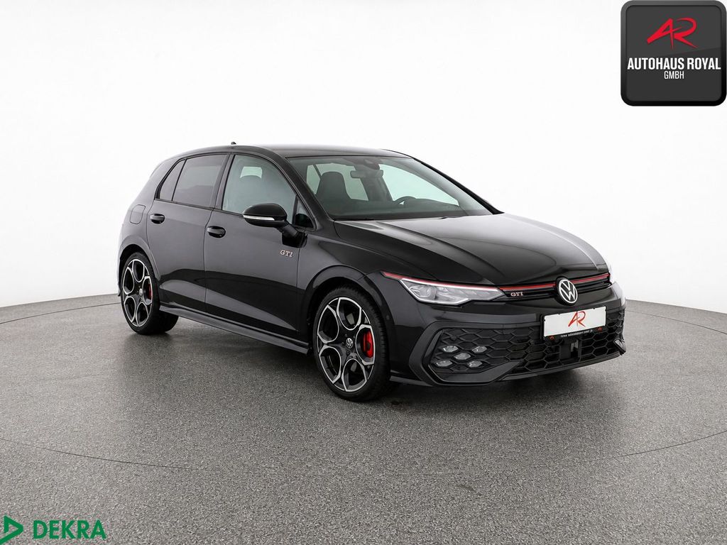 Volkswagen Golf 2025 г. Чёрный, пробег 9486 км